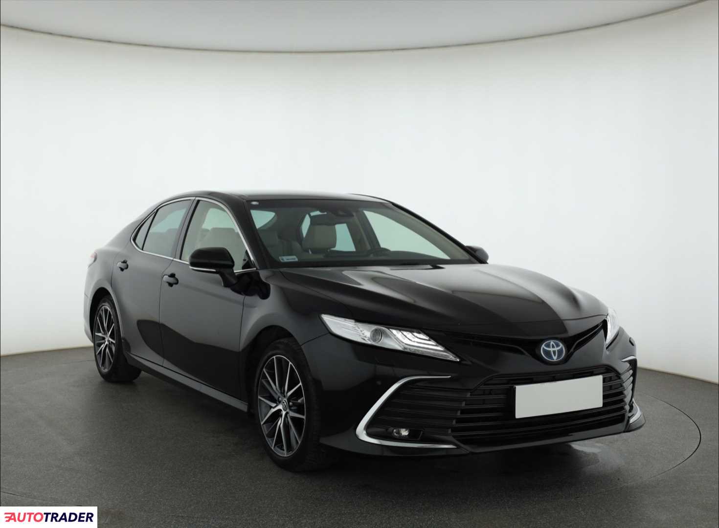 Toyota Camry 2021 2.5 214 KM