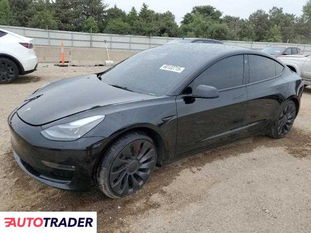 Tesla Model 3 2023
