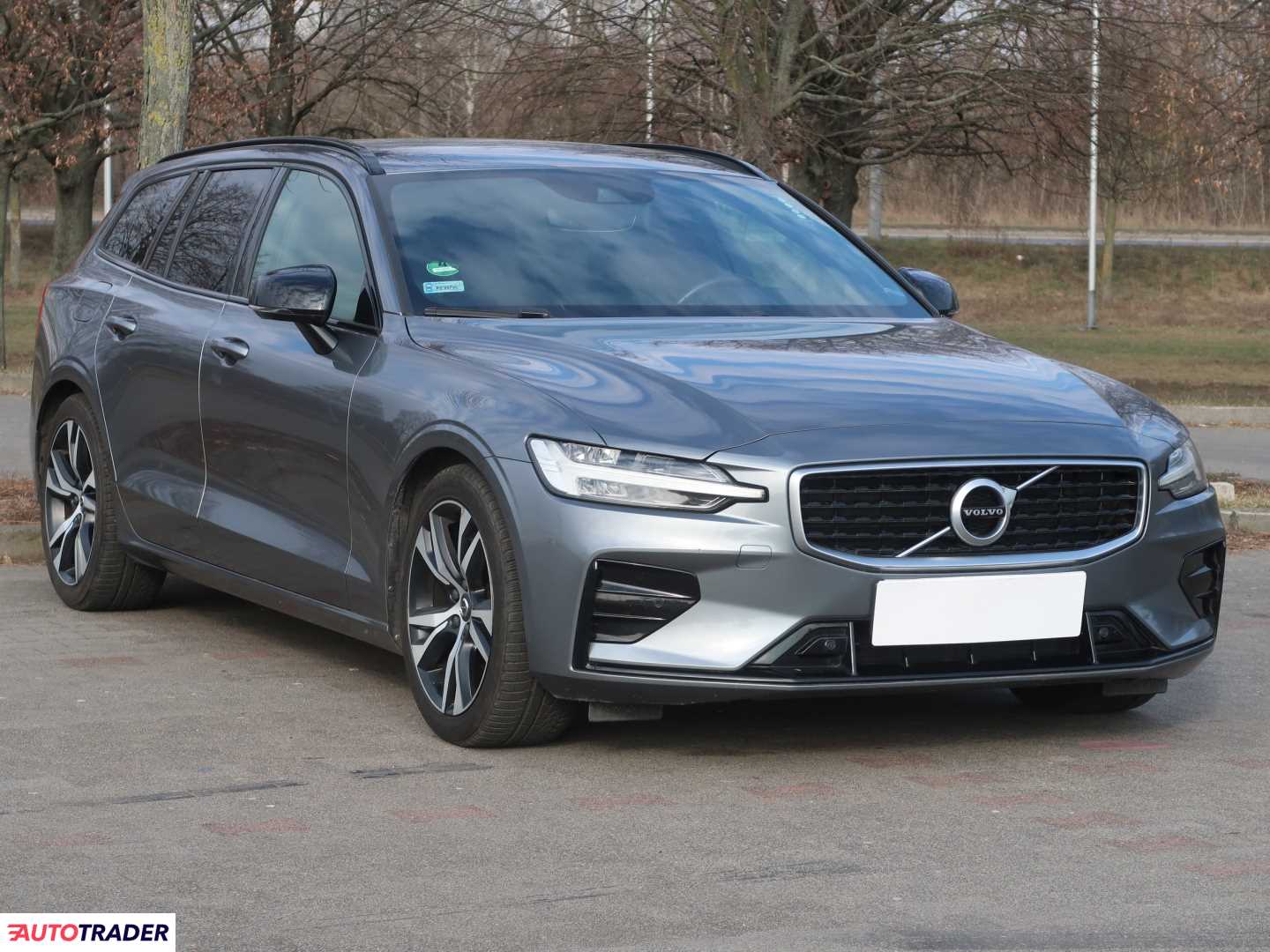 Volvo V60 2.0 147 KM 2019r. (Piaseczno)