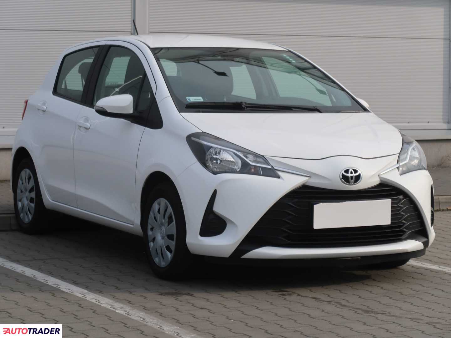 Toyota Yaris 1.5 109 KM 2017r. (Piaseczno)