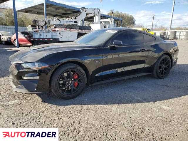 Ford Mustang 2.0 benzyna 2020r. (LAS VEGAS)