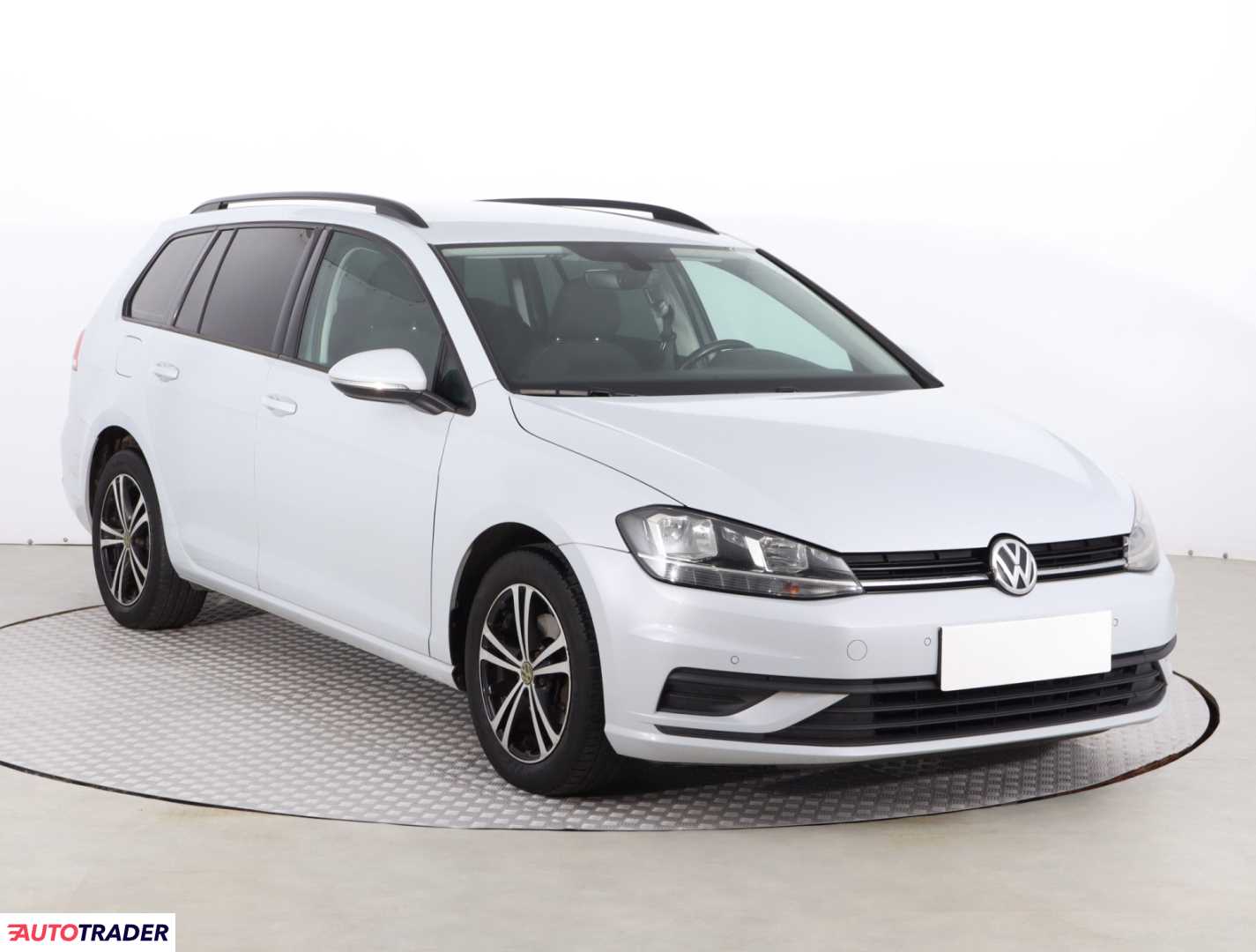 Volkswagen Golf 2017 1.6 88 KM Volkswagen Golf 2017 1.6 88 KM