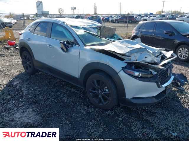 Mazda CX-30 2024 2