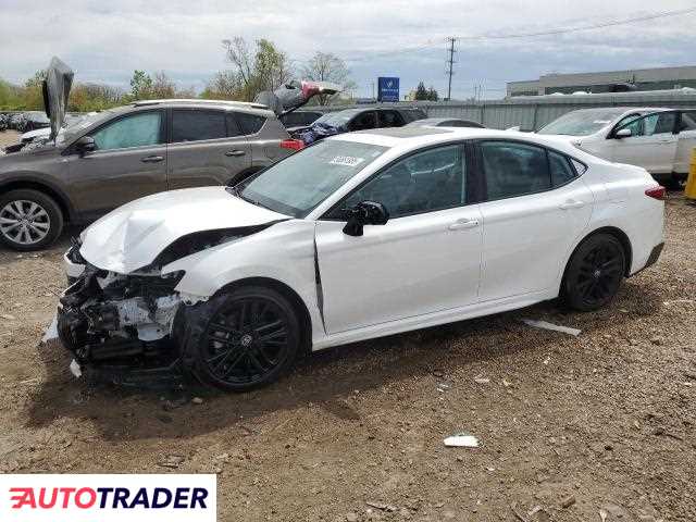 Toyota Camry 2025 2