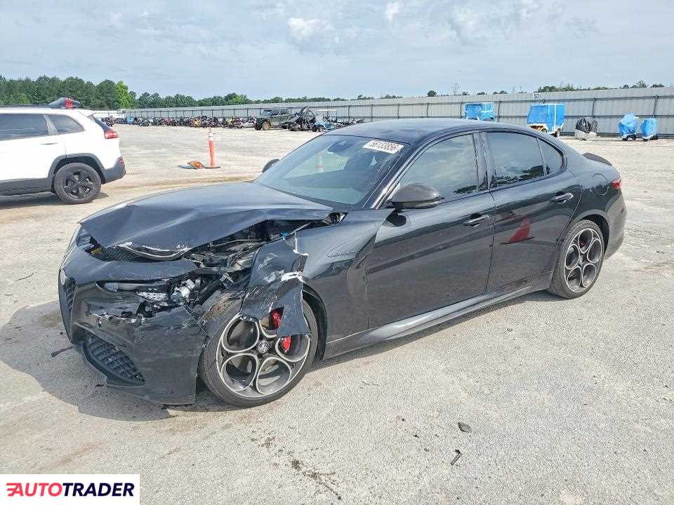 Alfa Romeo Giulia 2021 2