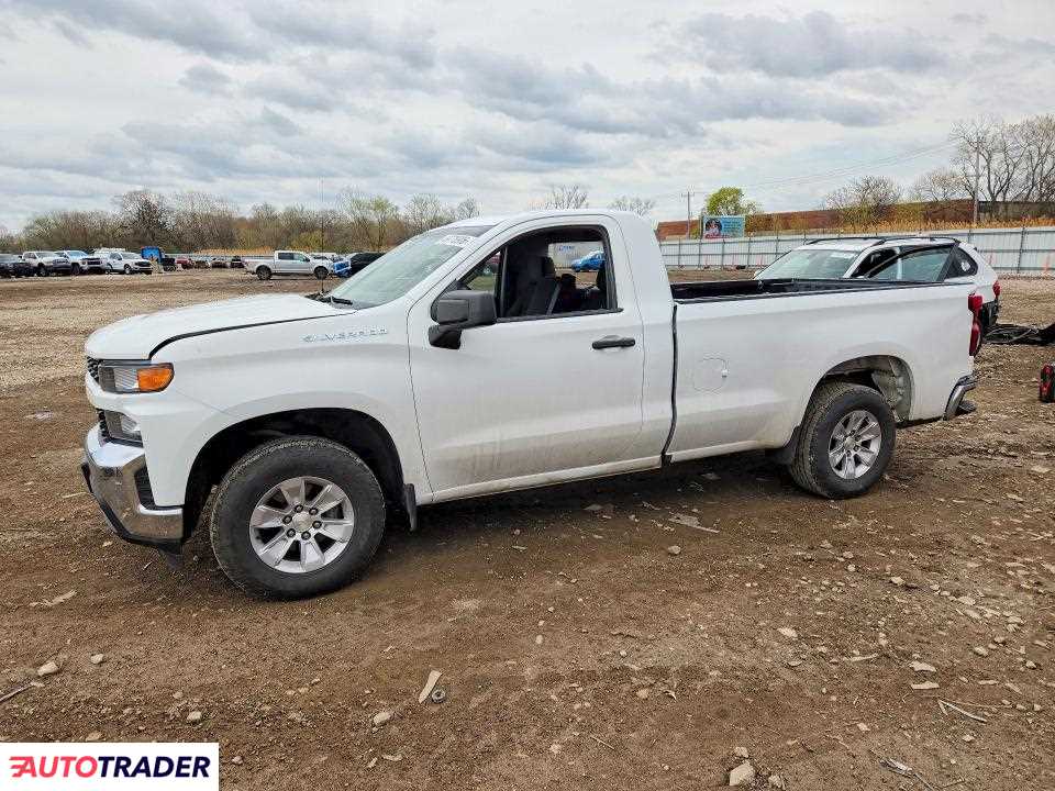 Chevrolet Silverado 2020 5