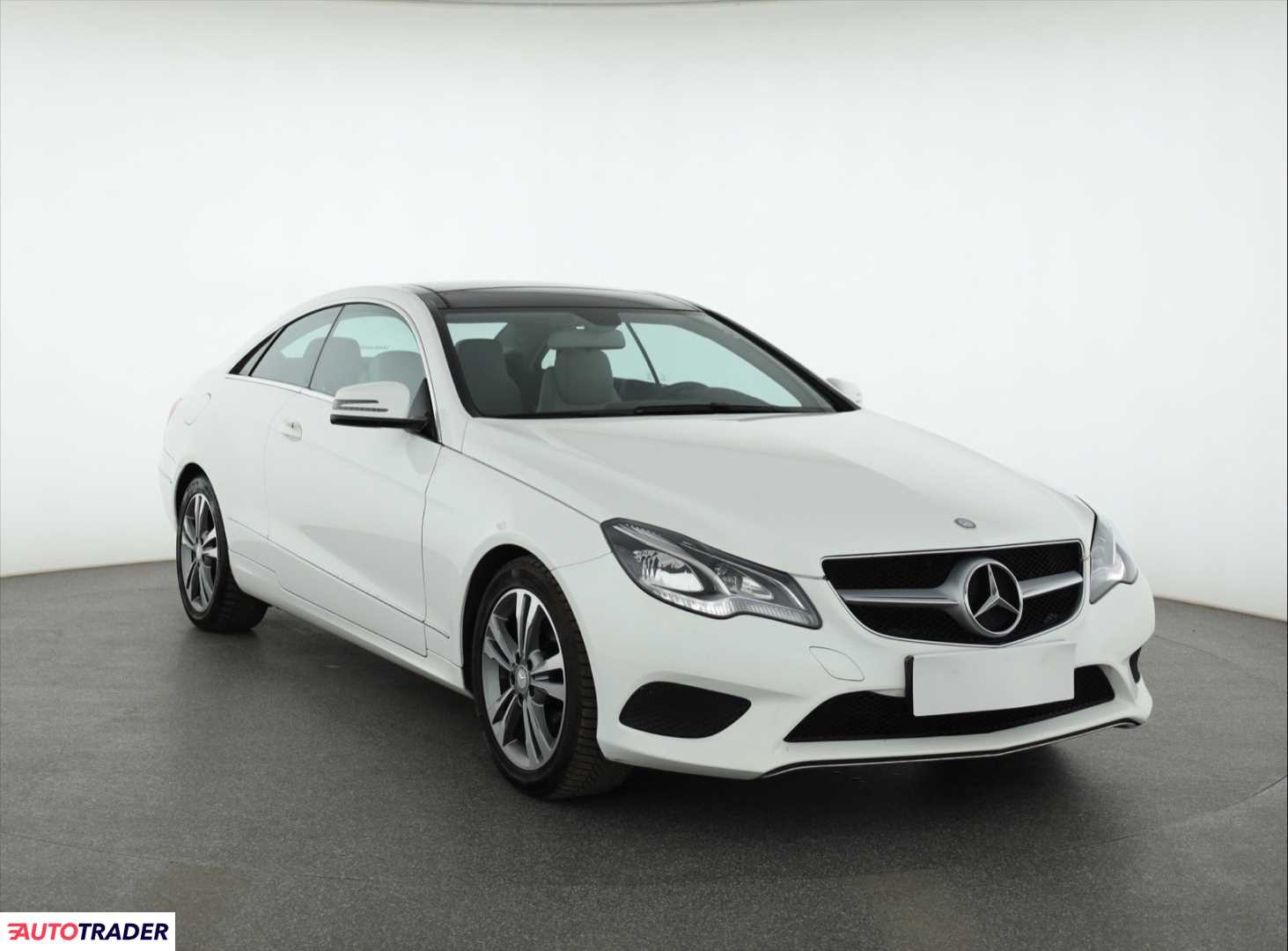 Mercedes E-klasa 2013 2.0 181 KM