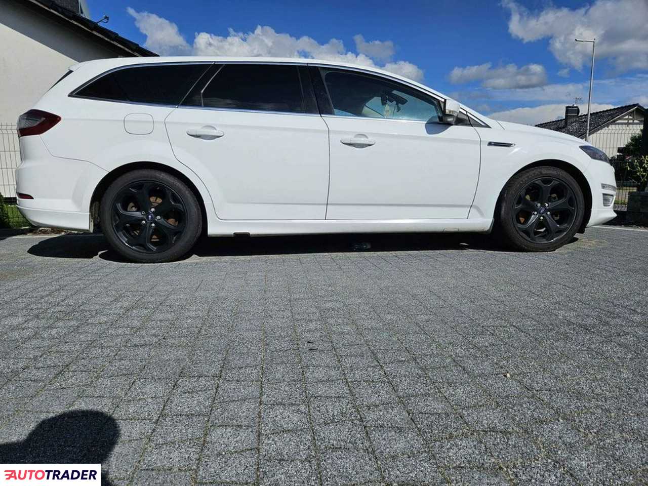 Ford Mondeo 2011 2.0 163 KM