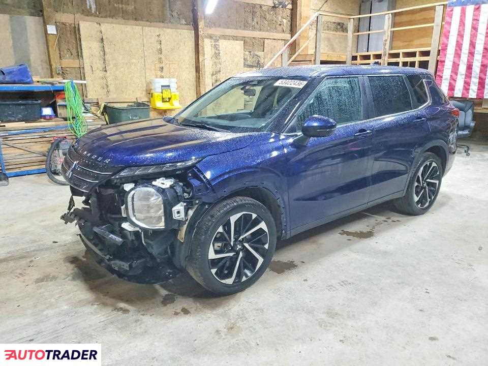 Mitsubishi Outlander 2023 2