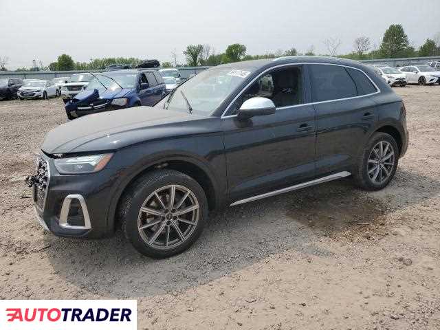 Audi Q5 2021 3