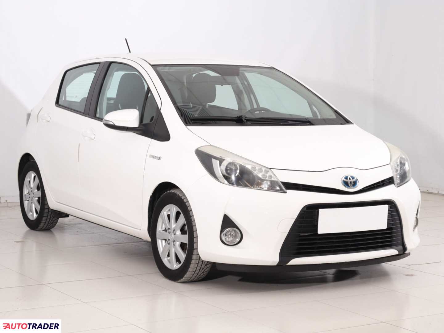 Toyota Yaris 2013 1.5 99 KM