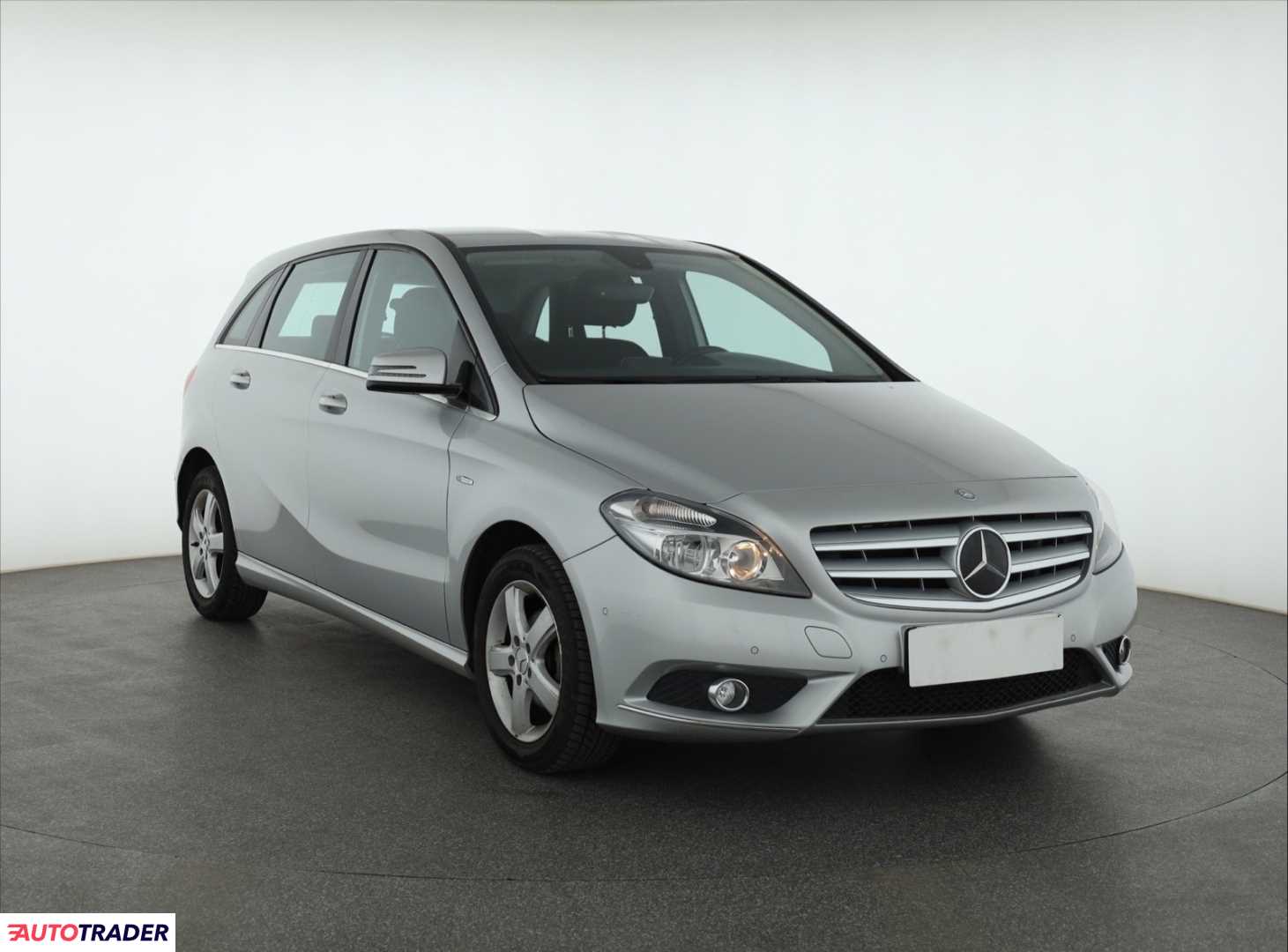 Mercedes B-klasa 2011 1.6 120 KM