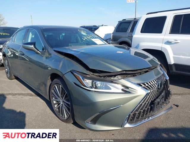 Lexus ES 2025 3
