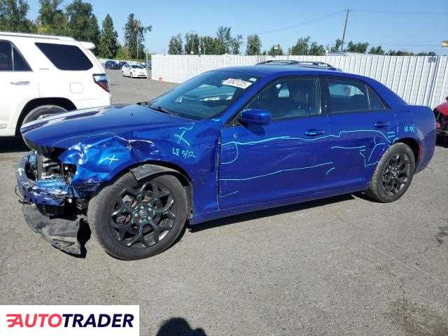 Chrysler 300C 2019 3