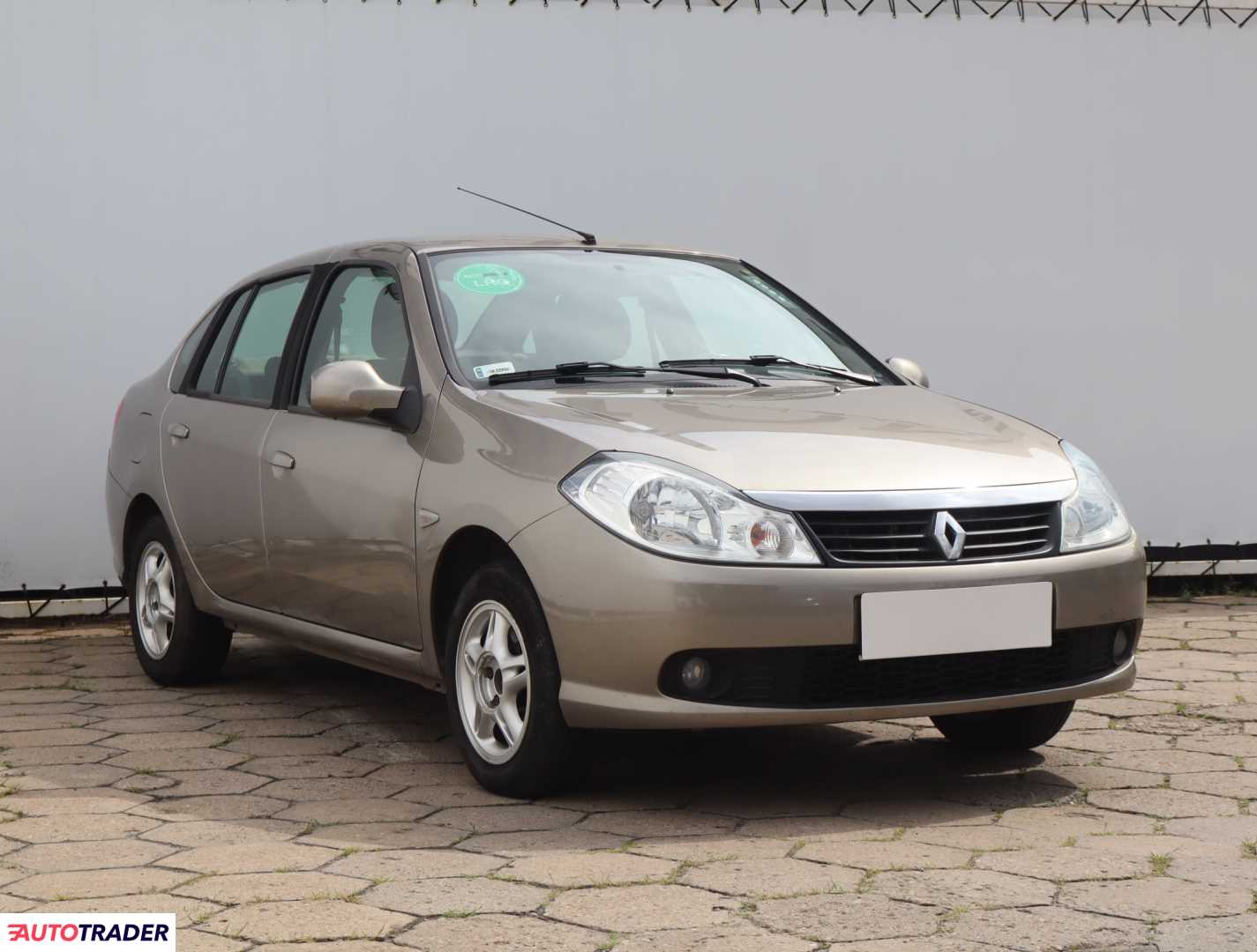 Renault Thalia 2011 1.6 103 KM Renault Thalia 2011 1.6 103 KM