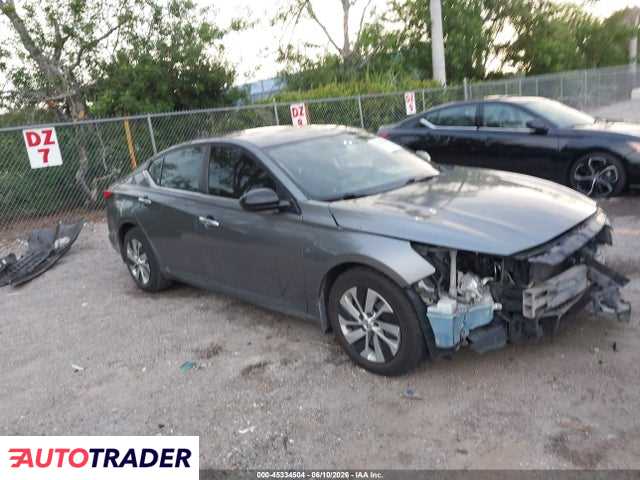 Nissan Altima 2020 2
