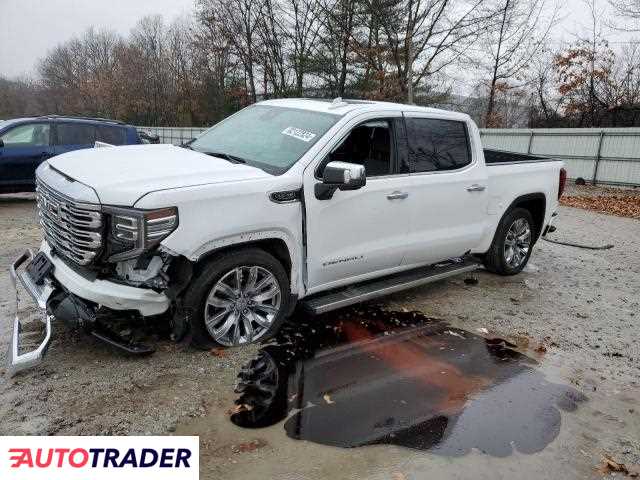 GMC Sierra 5.0 benzyna 2024r. (NORTH BILLERICA)