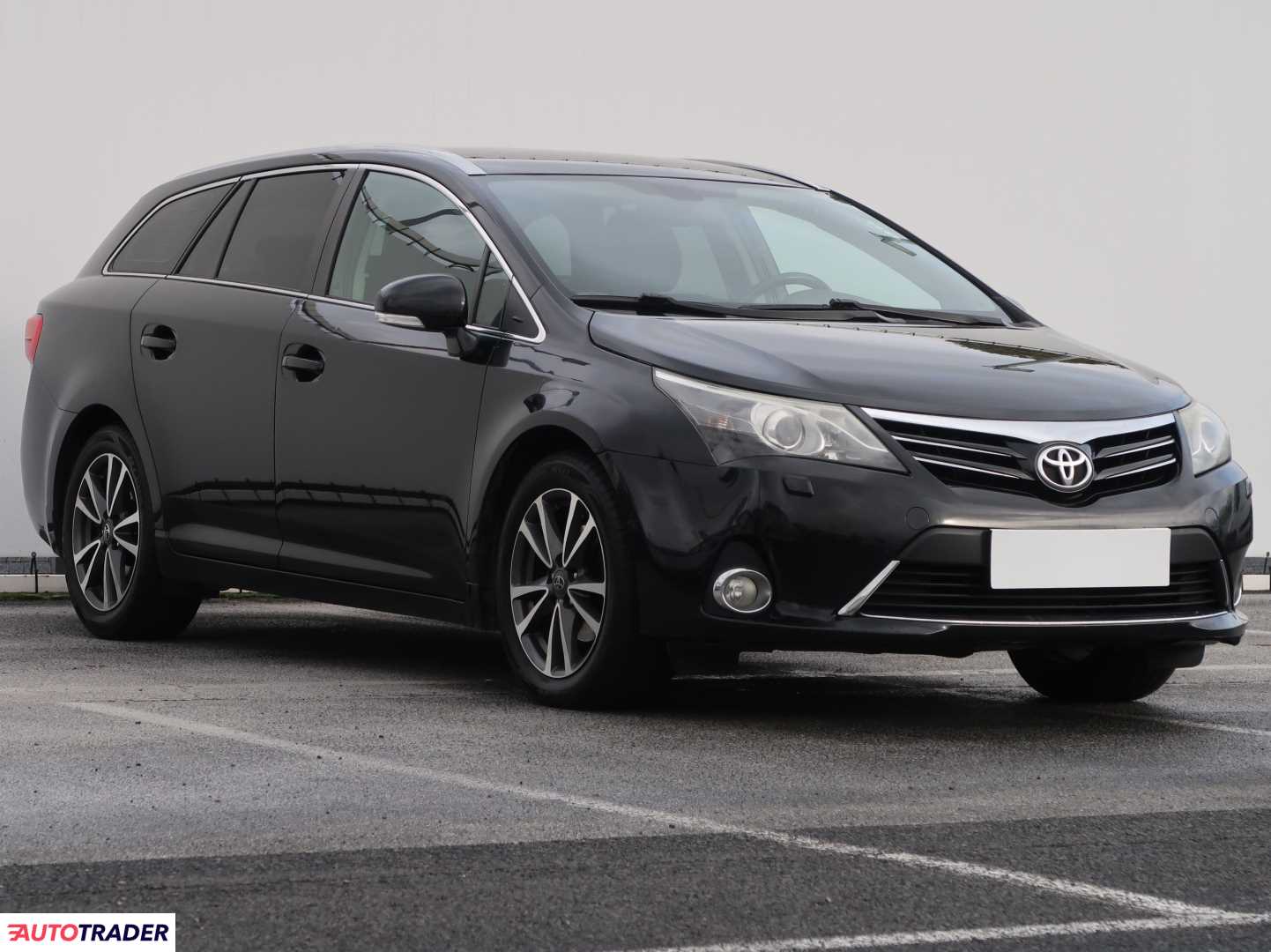 Toyota Avensis 2012 1.8 144 KM