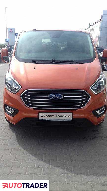 Ford Tourneo Custom 2019 2 130 KM Ford Tourneo Custom 2019 2 130 KM