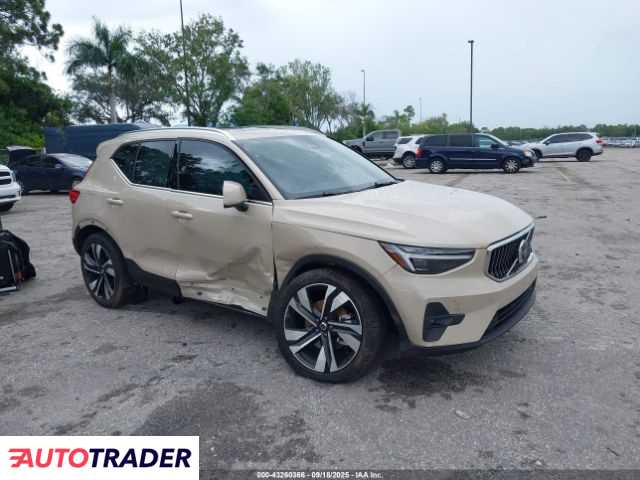 Volvo XC40 2025 2 Volvo XC40 2025 2