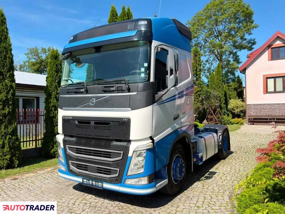 Volvo R420 Globetrotter