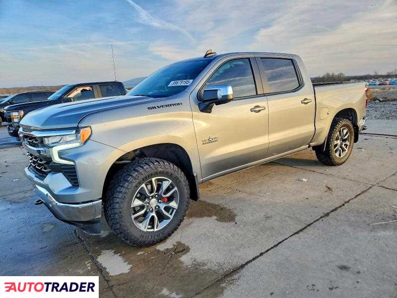 Chevrolet Silverado 2024 5