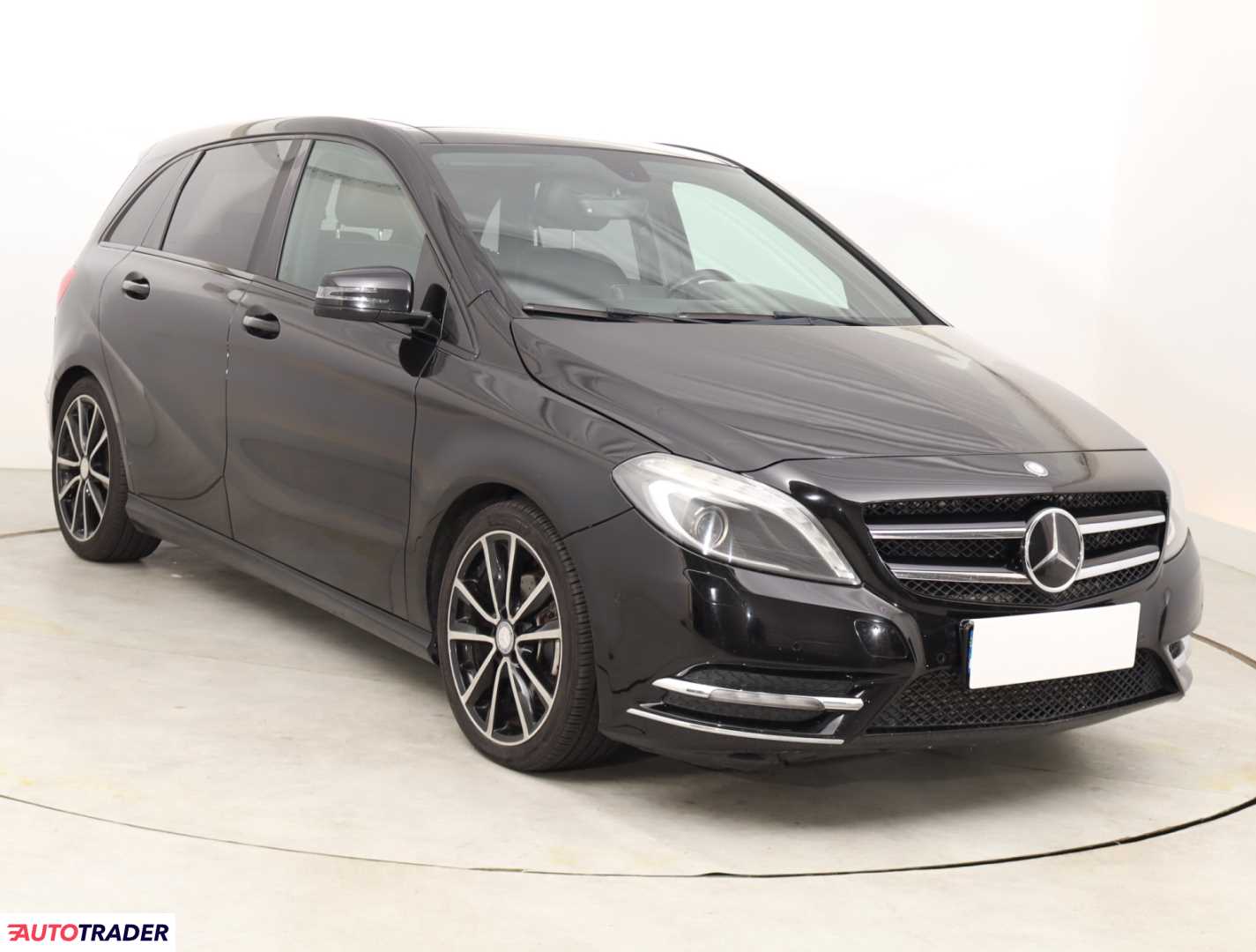 Mercedes B-klasa 2012 1.8 134 KM