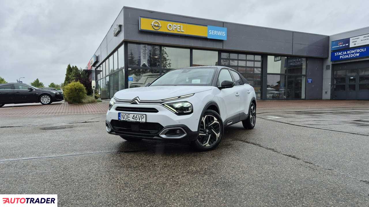 Citroen C4 2024 1.2 136 KM Citroen C4 2024 1.2 136 KM