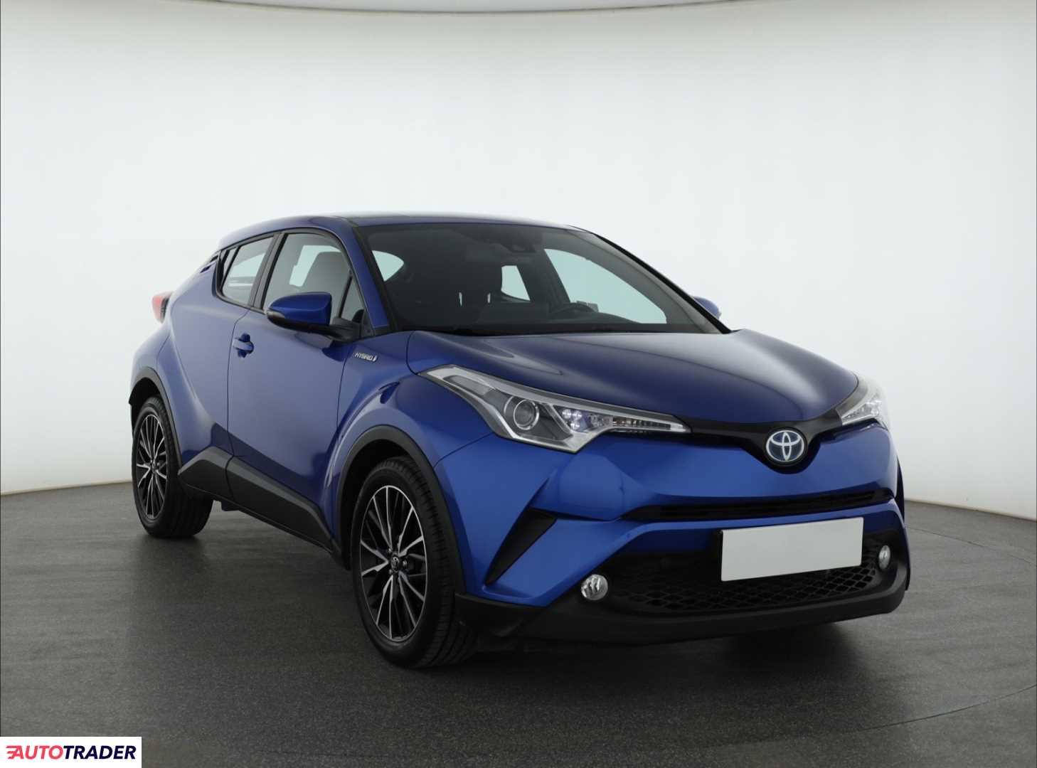 Toyota C-HR 2017 1.8 120 KM