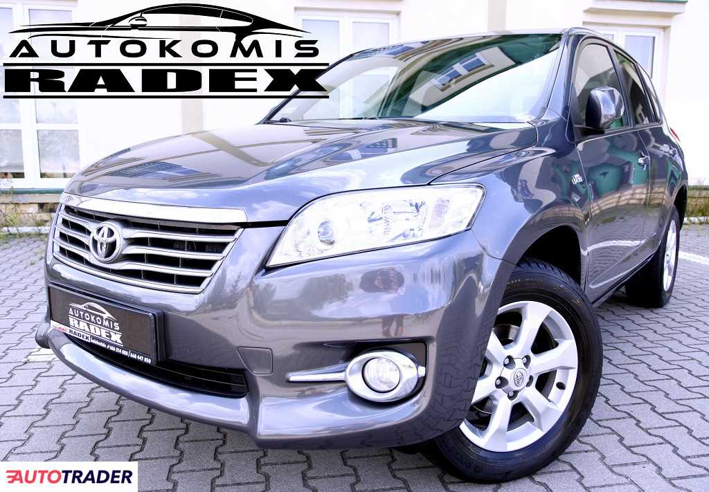 Toyota RAV 4 2012 2.2 150 KM Toyota RAV 4 2012 2.2 150 KM
