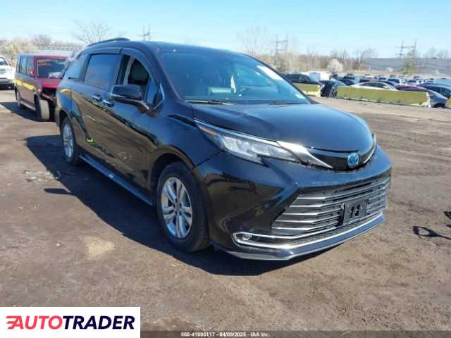 Toyota Sienna 2024 2