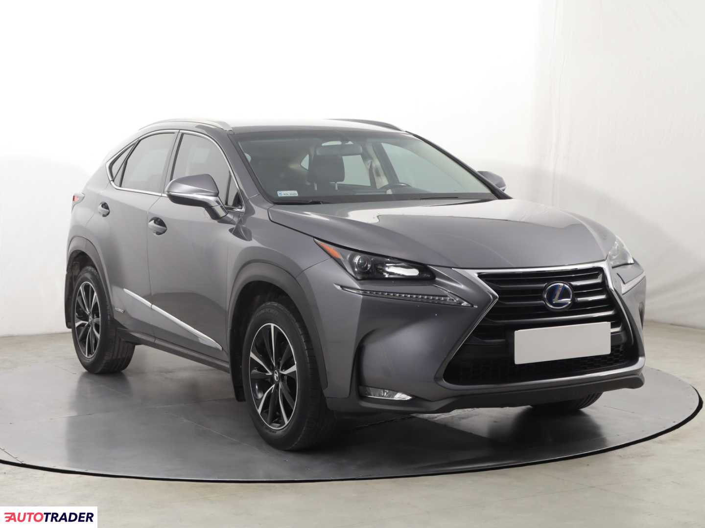 Lexus NX 2015 2.5 194 KM
