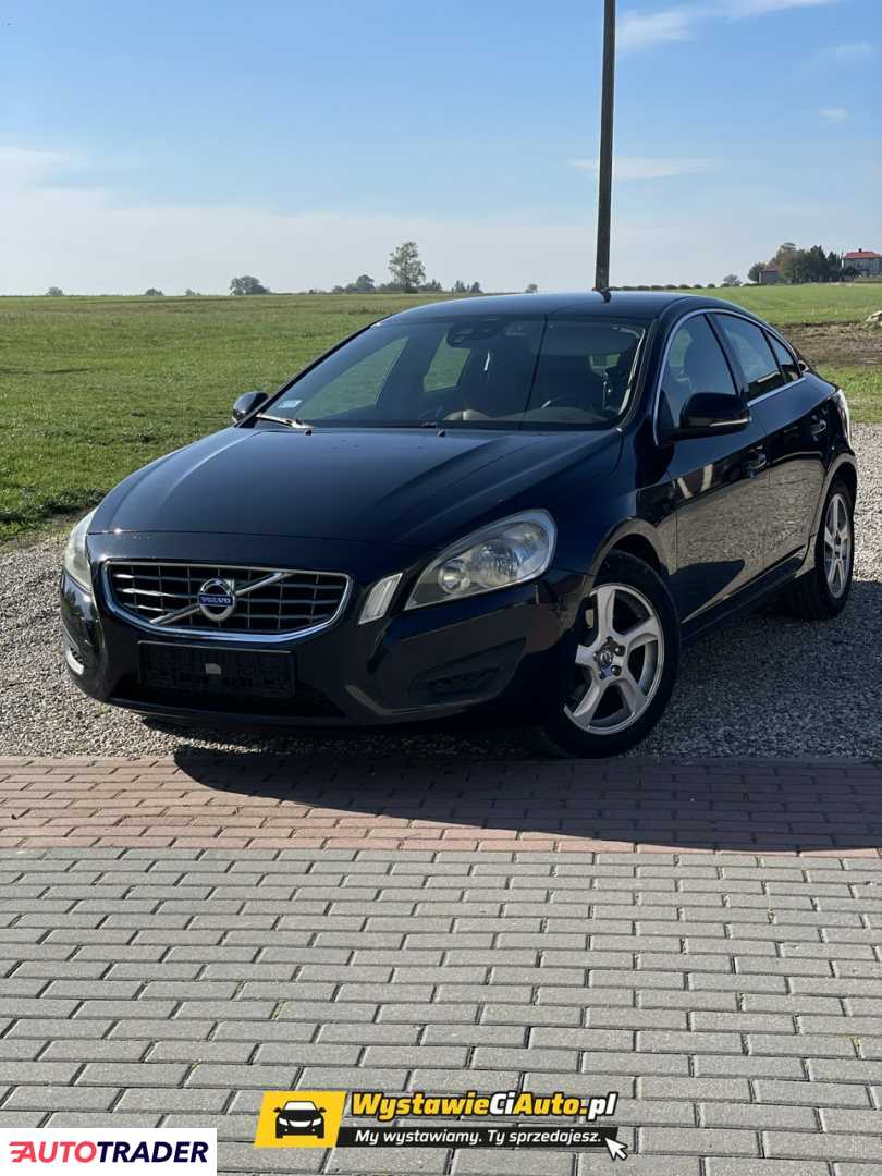 Volvo S60 2011 2.0 163 KM