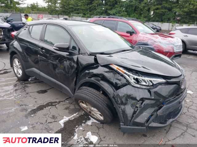 Toyota C-HR 2021 2 Toyota C-HR 2021 2