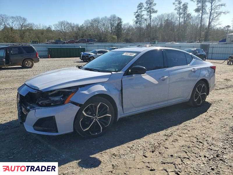 Nissan Altima 2024 2