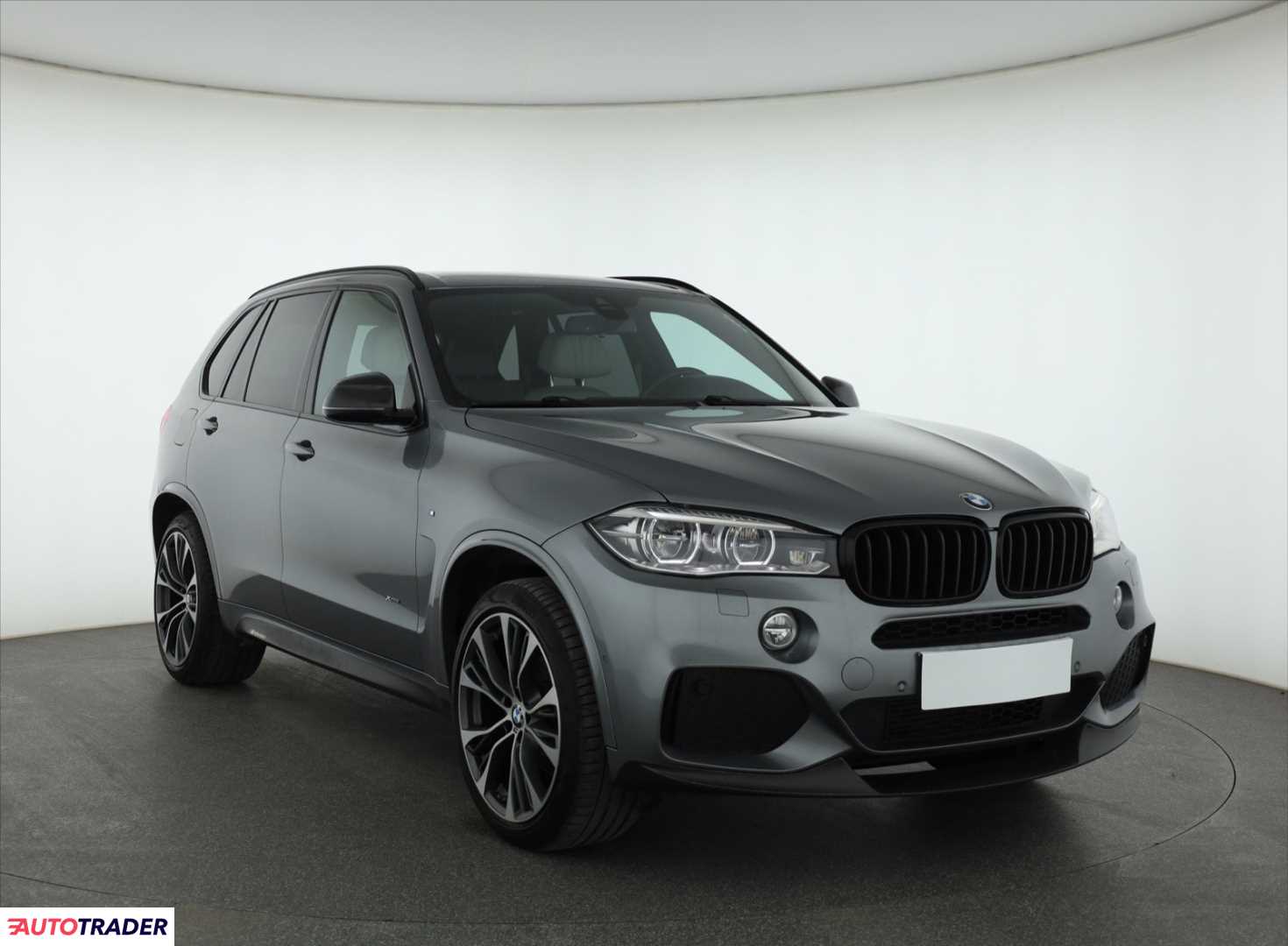 BMW X5 2017 2.0 227 KM