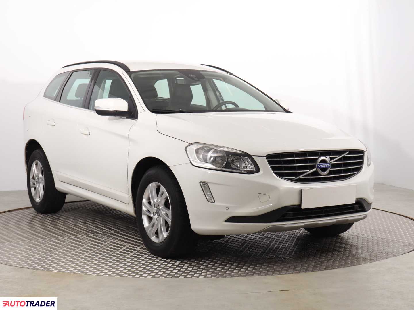 Volvo XC60 2.0 147 KM 2016r. (Piaseczno)