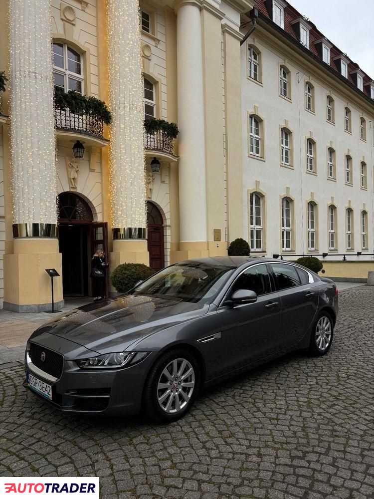 Jaguar XE 2015 2.0 200 KM