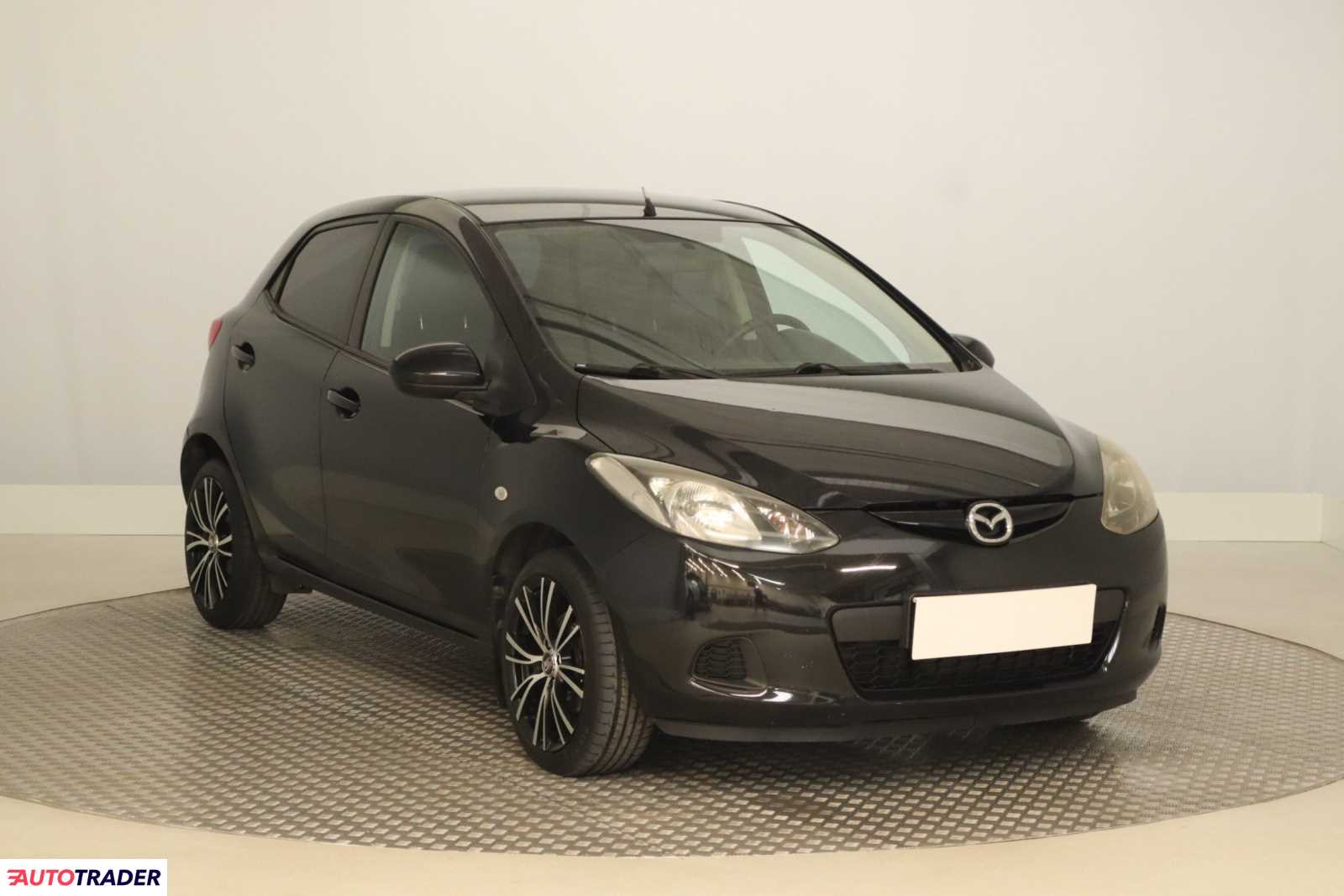 Mazda 2 2009 1.3 84 KM