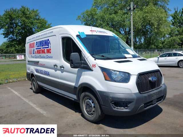 Ford Transit 2022 3