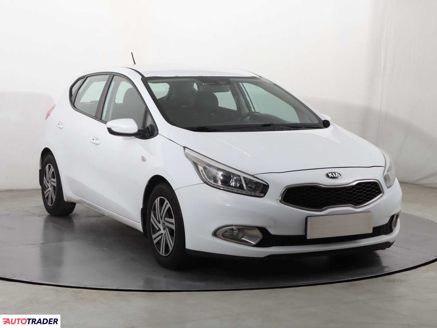 Kia Ceed 2014 1.6 126 KM