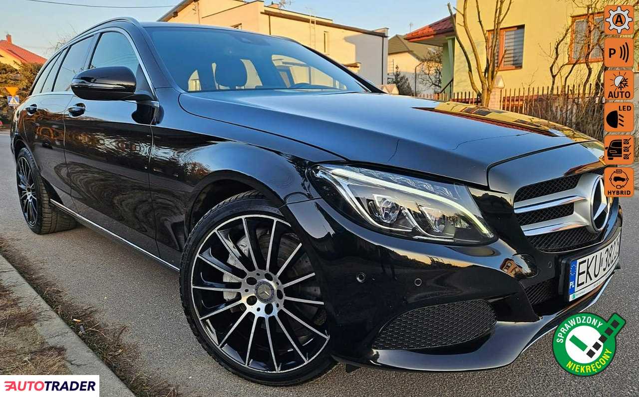 Mercedes C-klasa 2015 2.0 211 KM Mercedes C-klasa 2015 2.0 211 KM