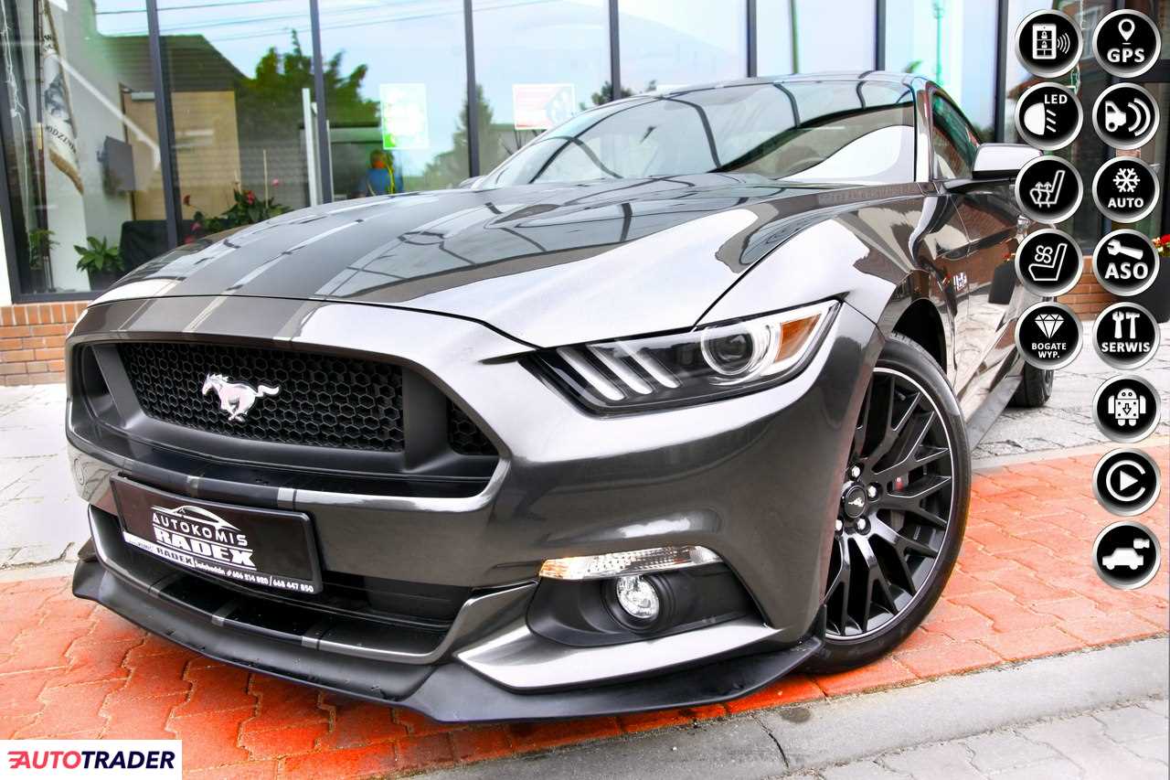 Ford Mustang 2017 5.0 407 KM