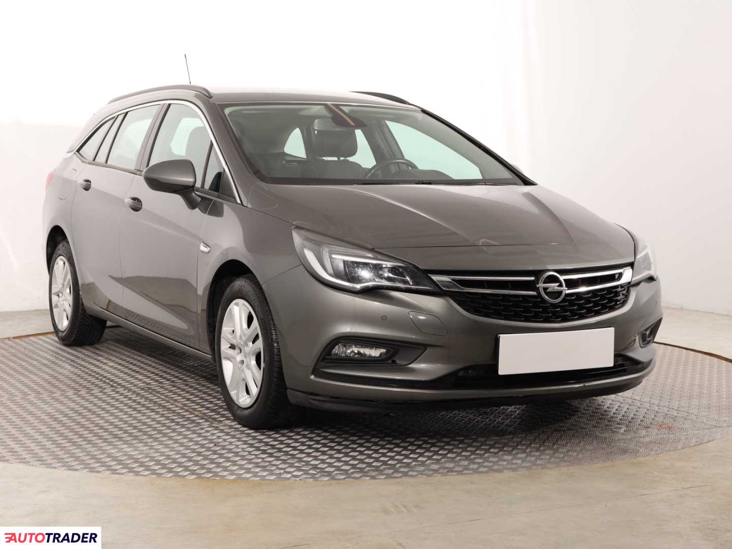 Opel Astra 2017 1.4 123 KM