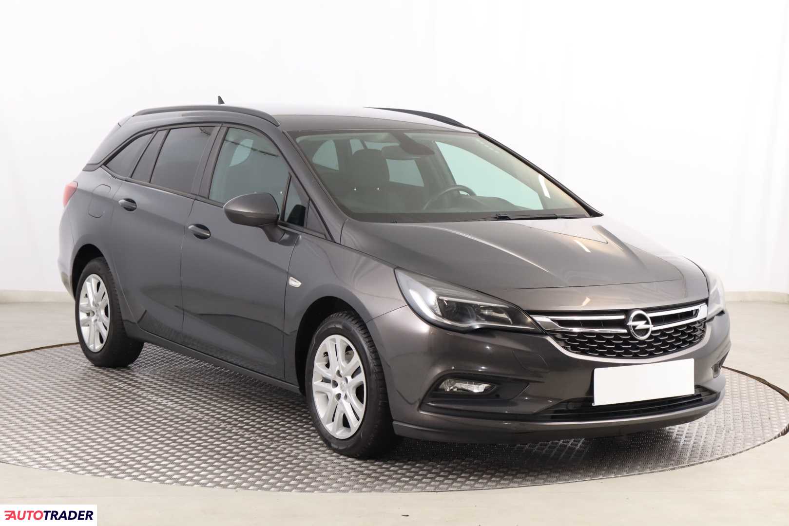 Opel Astra 2016 1.6 134 KM Opel Astra 2016 1.6 134 KM