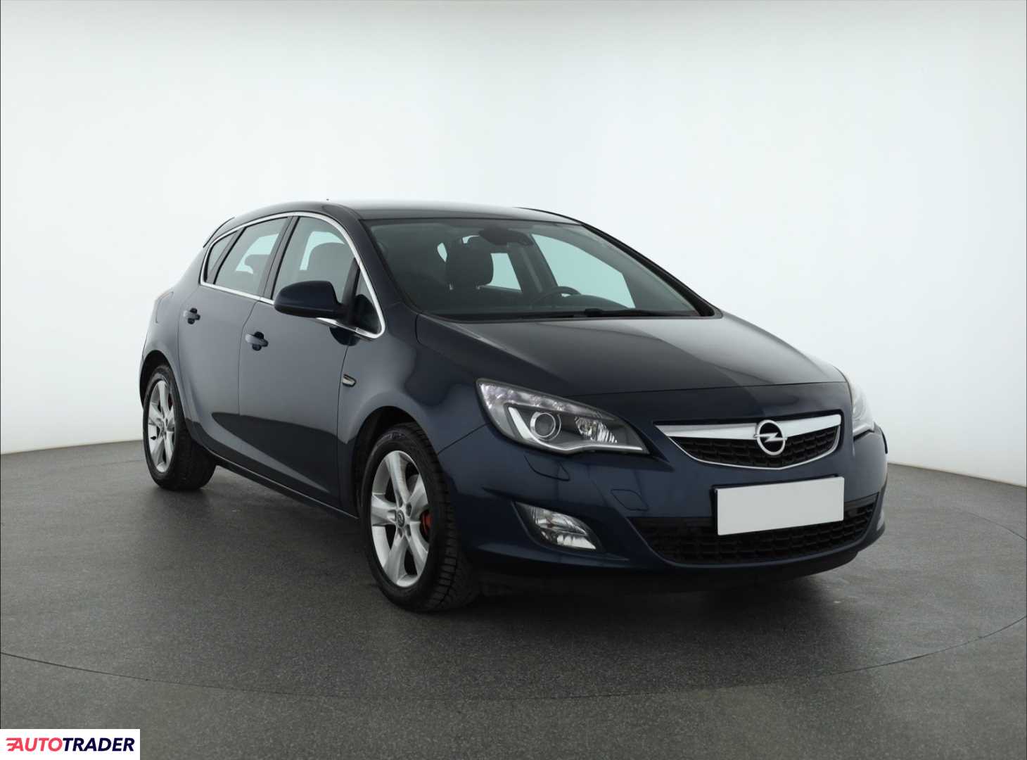 Opel Astra 2010 1.6 177 KM