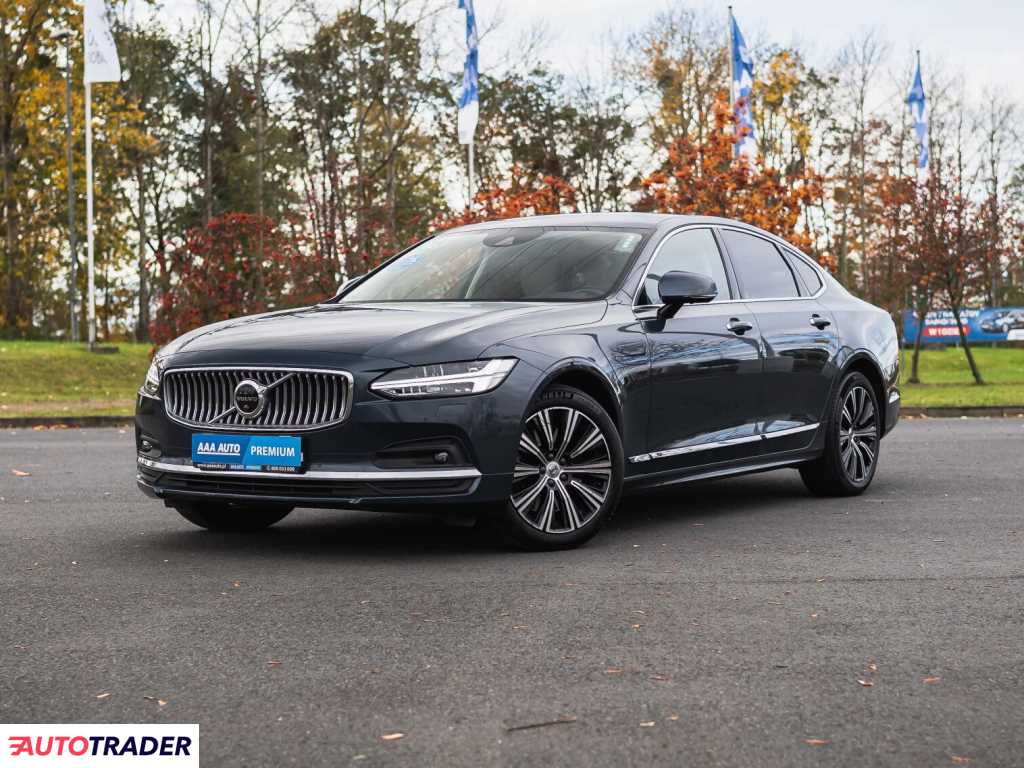 Volvo S90 2021 2.0 246 KM