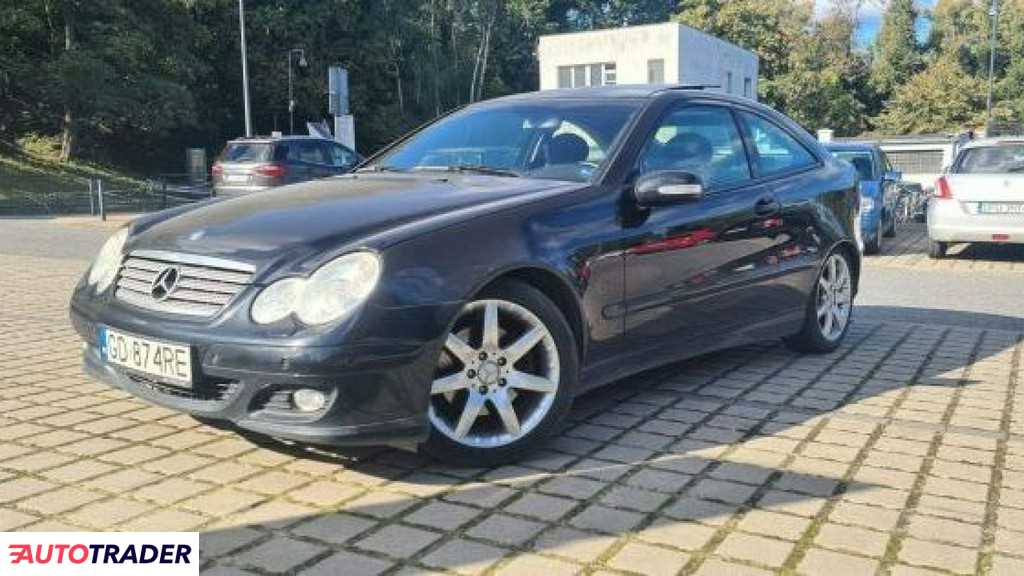 Mercedes C-klasa 2004 1.8 192 KM