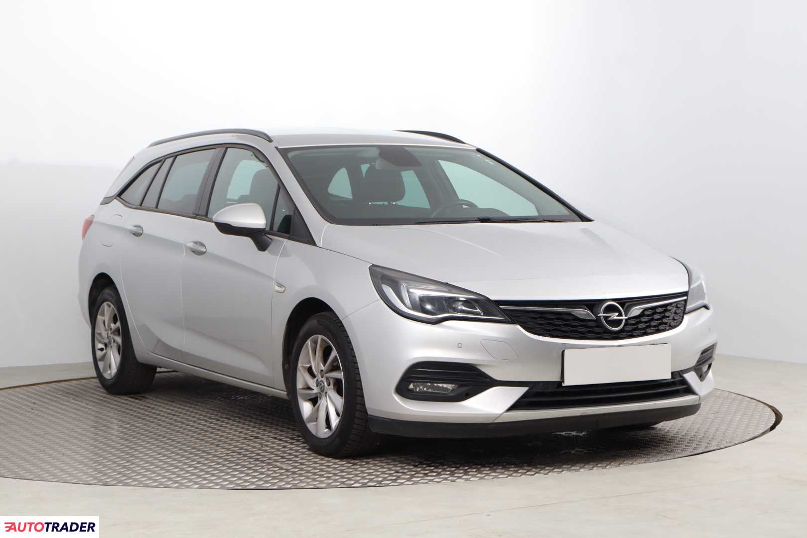 Opel Astra 2020 1.2 143 KM