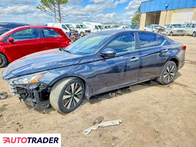 Nissan Altima 2021 2